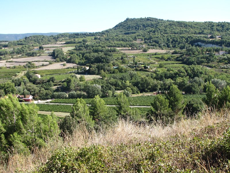 dal van de auzon.jpg - We schuiven een stukje naar het oosten. Aan de voet van de Mont Ventoux vinden we een mooie camping in het dal van de Auzon.